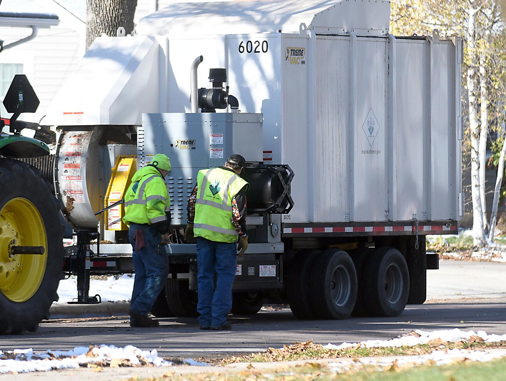 Frozen leaf pickup 2